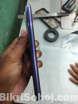 Vivo Y50